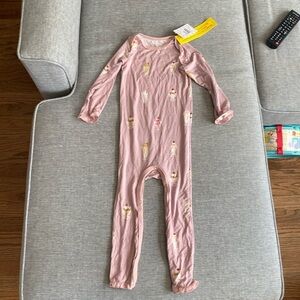 Bamboo one piece sleeper romper pajamas Sundaes new Bestaroo 18-24